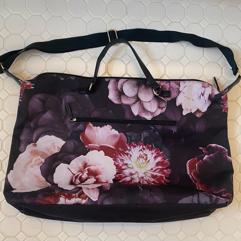 Floral Black and Pink Women's Tote Bag
🌸🖤🌸🖤🌸🖤🌸🖤🌸🖤🌸🖤